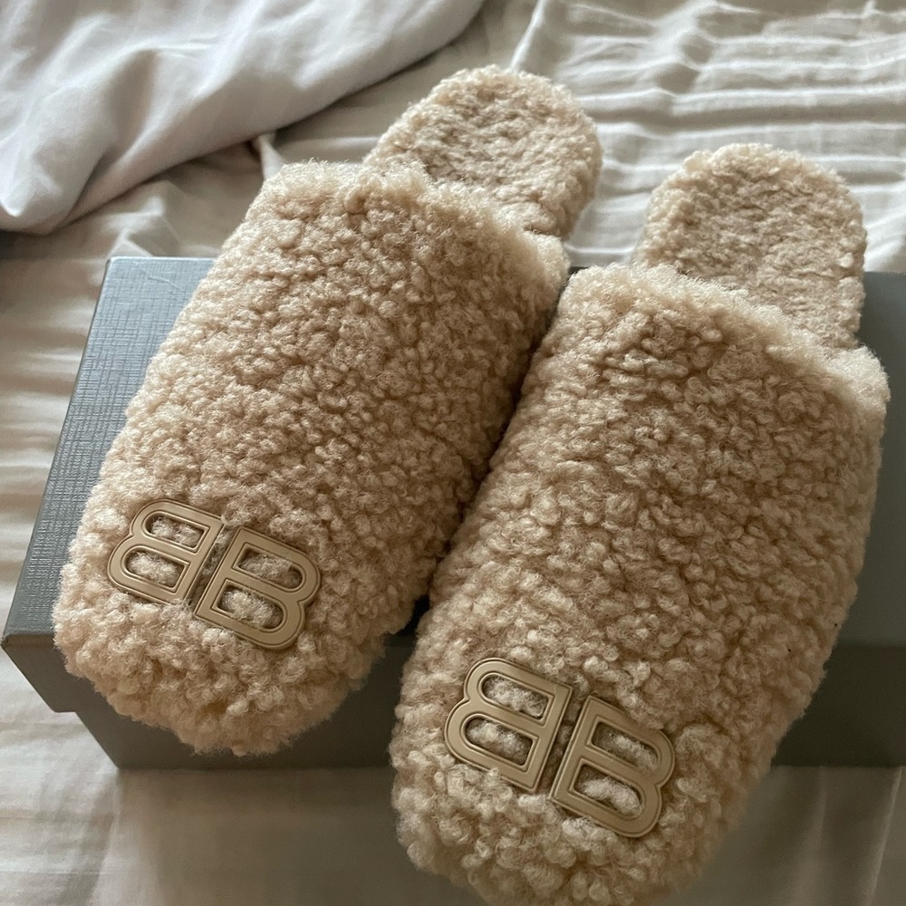 Cosy BB mules